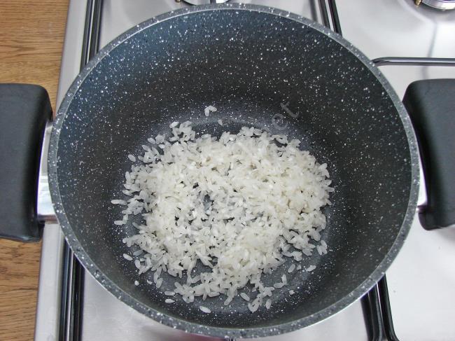 Pirinçli Yoğurt Çorbası - Yapılışı (2/12) 