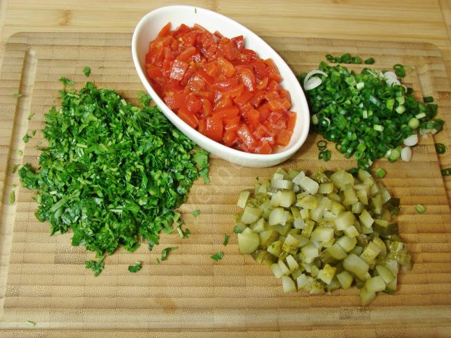 Tavuklu Nohut Salatası - Yapılışı (3/12) 