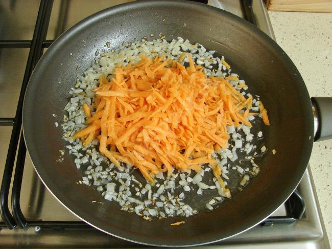 Yoğurtlu Barbunya Salatası - Yapılışı (3/12) 