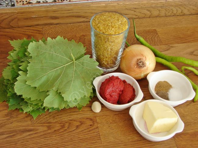 Asma Yapraklı Bulgur Pilavı - Yapılışı (1/12) 