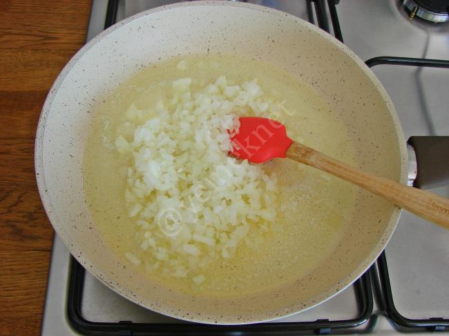 Barbunyalı Pirinç Pilavı - Yapılışı (3/12) 