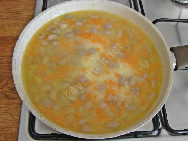 Barbunyalı Pirinç Pilavı - Yapılışı (8/12) 