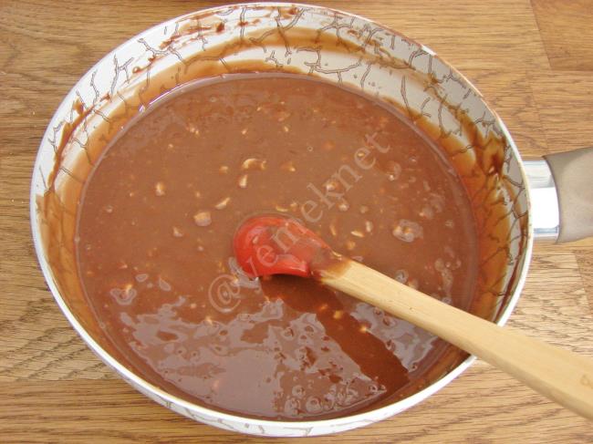 Çikolatalı Tart Pasta - Yapılışı (16/20) 