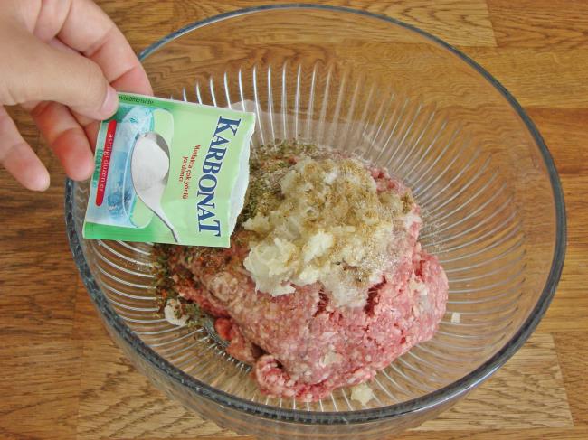 Köfte Ekmek - Yapılışı (5/20) 