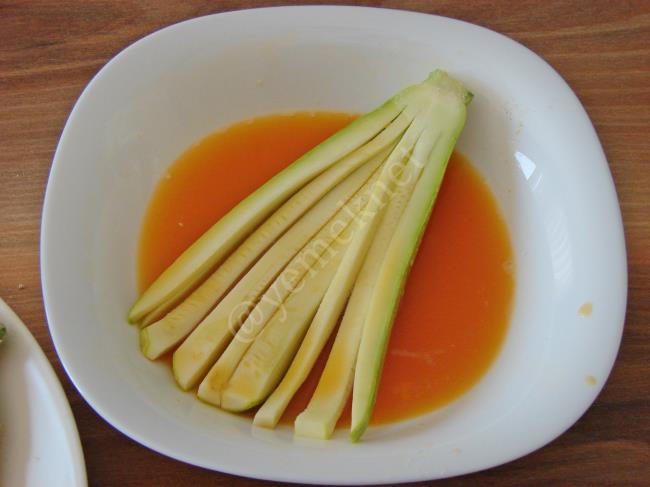 Yelpaze Kabak Kızartması - Yapılışı (8/12) 