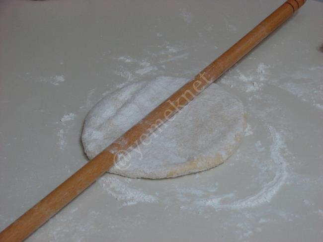 Kesme Erişte - Yapılışı (5/12) 