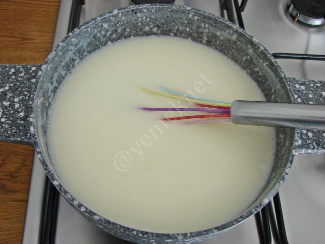 Unlu Yoğurt Çorbası - Yapılışı (5/12) 