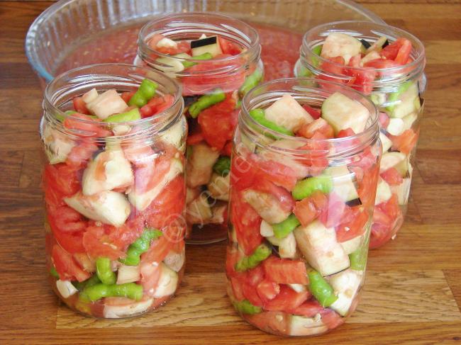 Çiğden Patlıcan Konservesi - Yapılışı (9/16) 