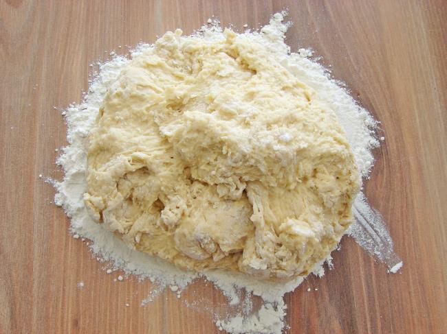 Çorbalık Kesme Erişte - Yapılışı (6/24) 