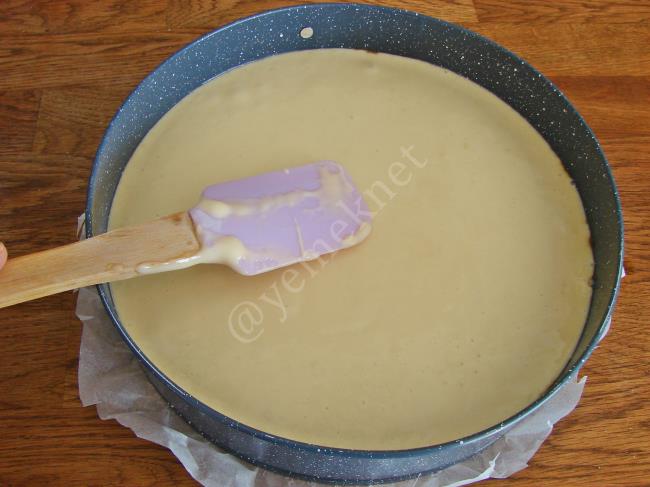 Karamelli Şeftalili Kek - Yapılışı (14/20) 