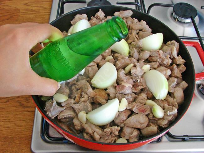 Sodalı Et Kavurma - Yapılışı (5/8) 