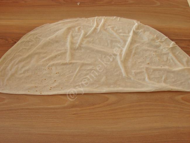 Yufkadan Yalancı Boyoz - Yapılışı (5/20) 