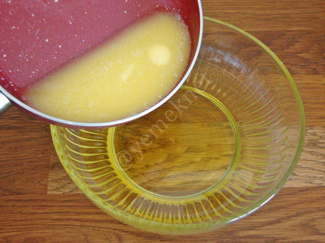 Kıymalı Muska Böreği - Yapılışı (5/20) 