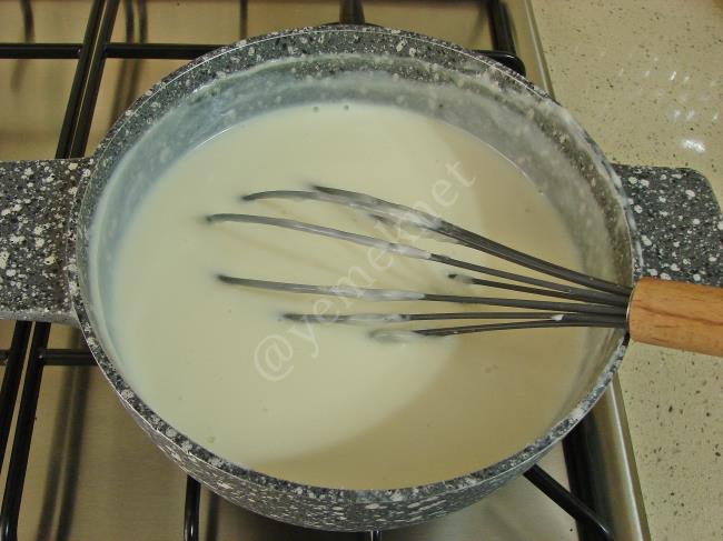 Muhallebi - Yapılışı (8/12) 