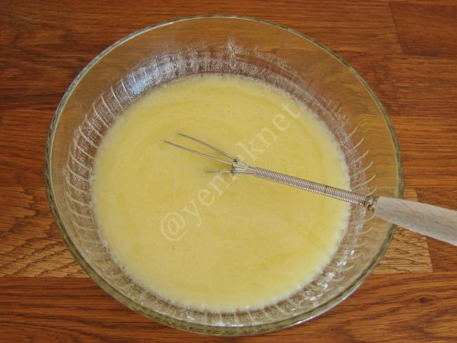 Patlıcanlı Börek - Yapılışı (11/24) 