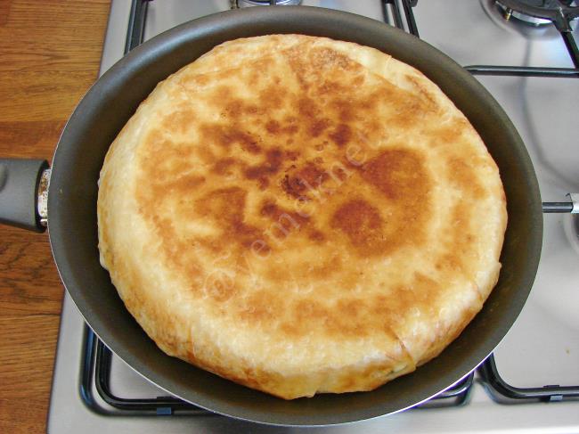 Tava Böreği - Yapılışı (14/16) 