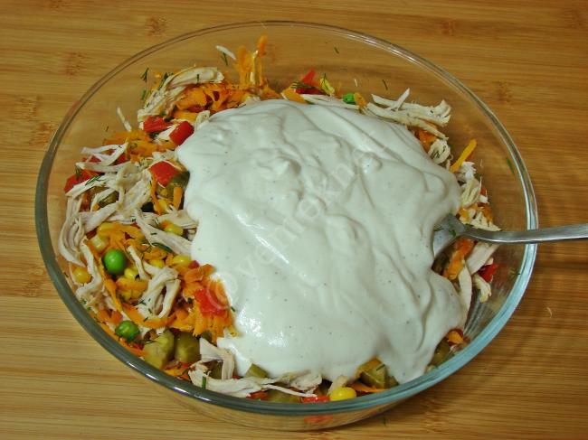 Tavuk Göğsü Salatası - Yapılışı (9/12) 