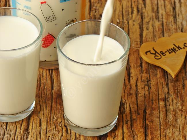 Artık Hiç Şüpheye Gerek Kalmasın, Sütün Bozulup Bozulmadığını 5 Basit Yöntemle Kolayca Anlayın : Bozulan Süt Nasıl Anlaşılır?