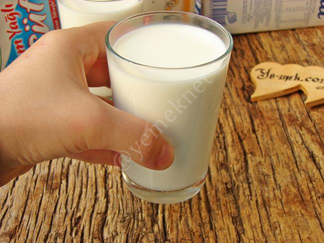 Artık Hiç Şüpheye Gerek Kalmasın, Sütün Bozulup Bozulmadığını 5 Basit Yöntemle Kolayca Anlayın : Bozulan Süt Nasıl Anlaşılır?