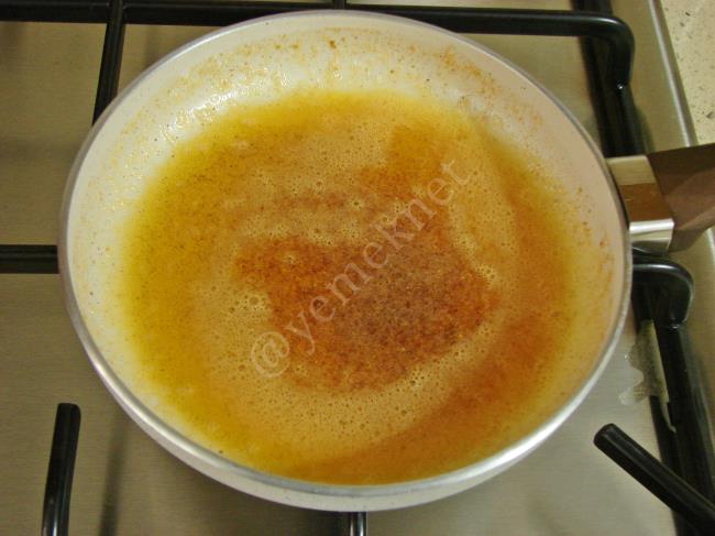 Sütlü Soğan Kavurması - Yapılışı (9/12) 