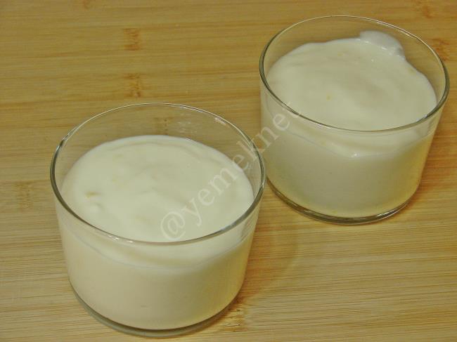 Limon Soslu Muhallebi - Yapılışı (7/12) 