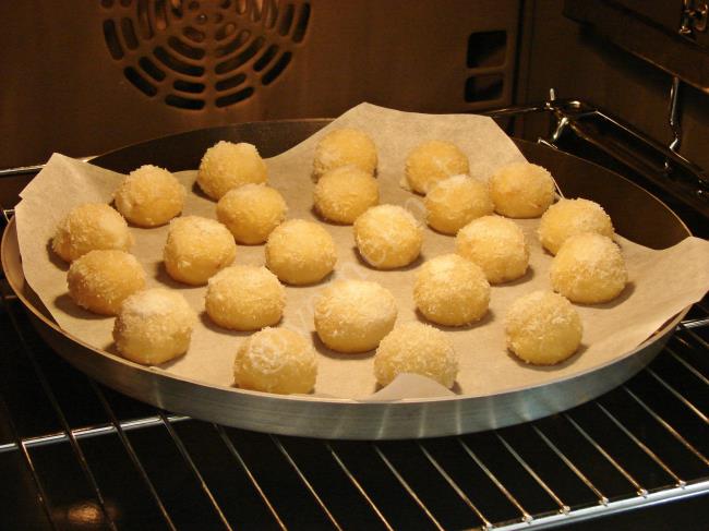 Hindistan Cevizli Pastane Kurabiyesi - Yapılışı (10/12) 