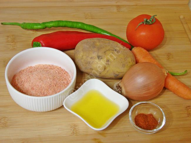 Sebzeli Tarhana Çorbası - Yapılışı (1/12) 