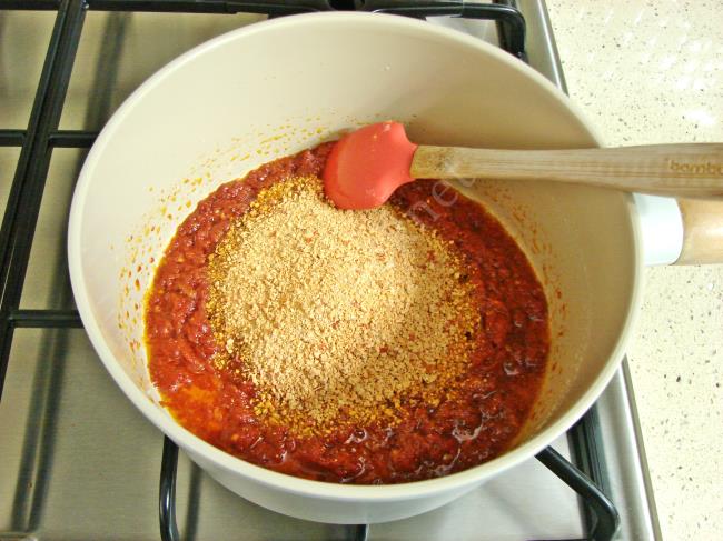 Kavrulmuş Tarhana Çorbası - Yapılışı (5/12) 