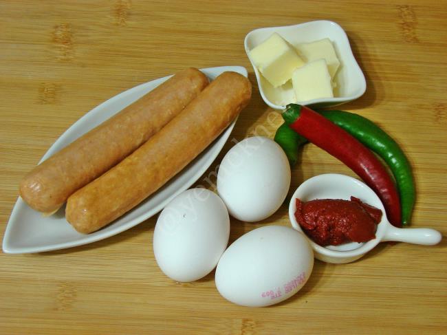 Sosisli Yumurta - Yapılışı (1/8) 