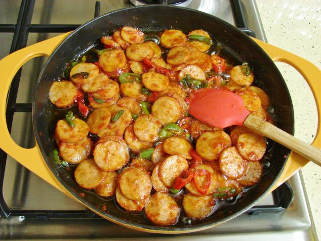 Sosisli Yumurta - Yapılışı (5/8) 