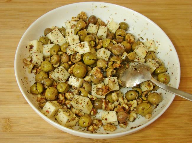 Zeytin Mezesi - Yapılışı (6/8) 