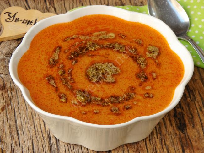Bulgurlu Tarhana Çorbası