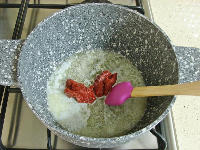 Pirinçli Tarhana Çorbası - Yapılışı (2/12) 