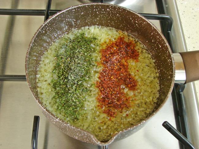 4 Kaşık Çorbası - Yapılışı (11/16) 