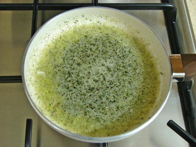 Köme Çorbası - Yapılışı (9/12) 