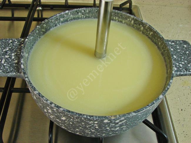 Mısırlı Patates Çorbası - Yapılışı (7/12) 