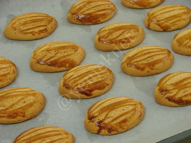 Pastane Şekerparesi - Yapılışı (14/20) 