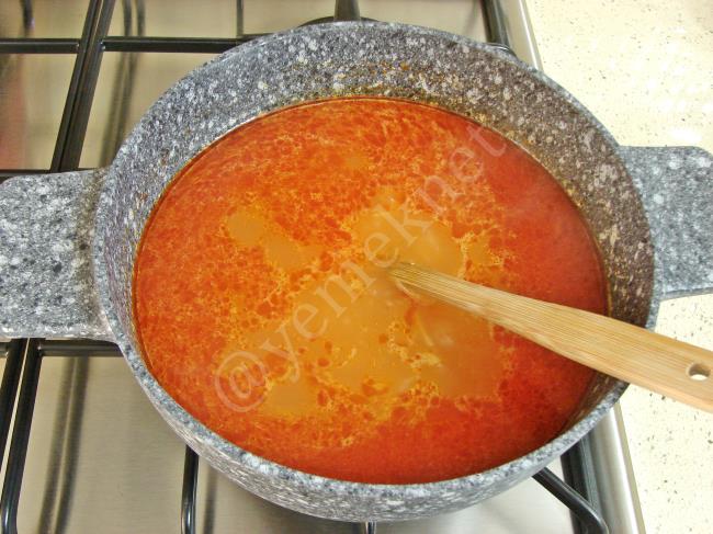 Salçalı Yoğurt Çorbası - Yapılışı (5/12) 