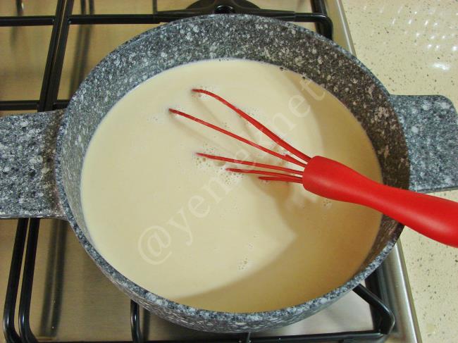 Helvalı Muhallebi - Yapılışı (6/12) 