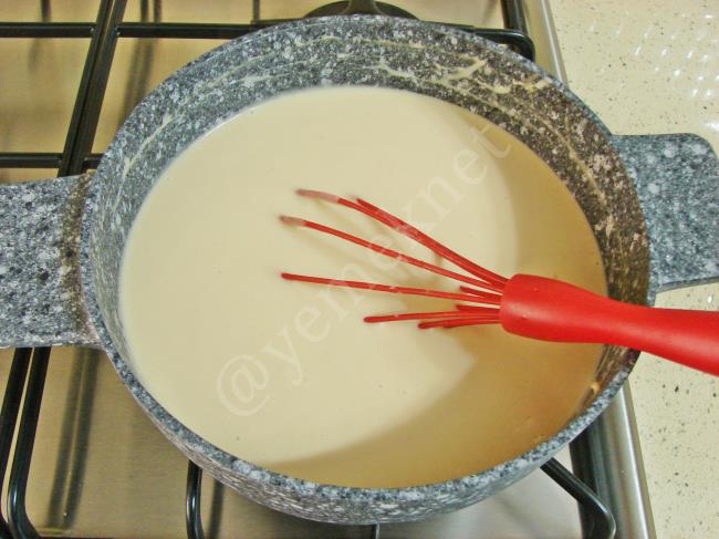 Helvalı Muhallebi - Yapılışı (8/12) 