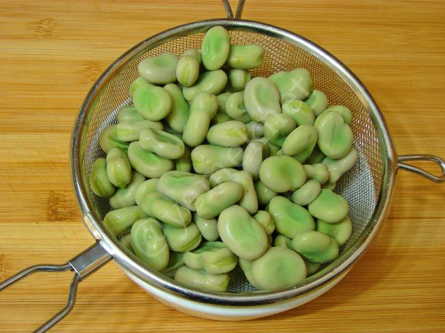 İç Bakla Salatası - Yapılışı (3/12) 