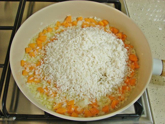 İç Baklalı Pilav - Yapılışı (6/16) 