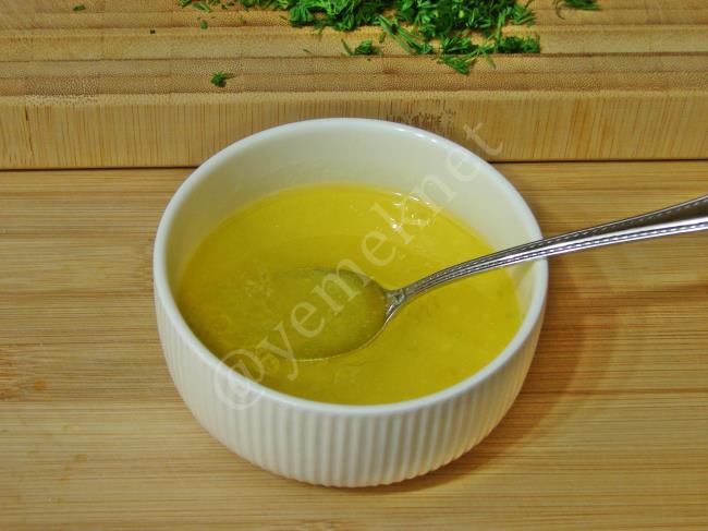 Zeytinyağlı Enginar Salatası - Yapılışı (6/12) 