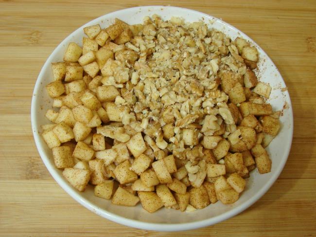 Arası Elmalı Kek - Yapılışı (3/16) 