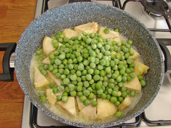 Bezelyeli Enginar Yemeği - Yapılışı (5/12) 