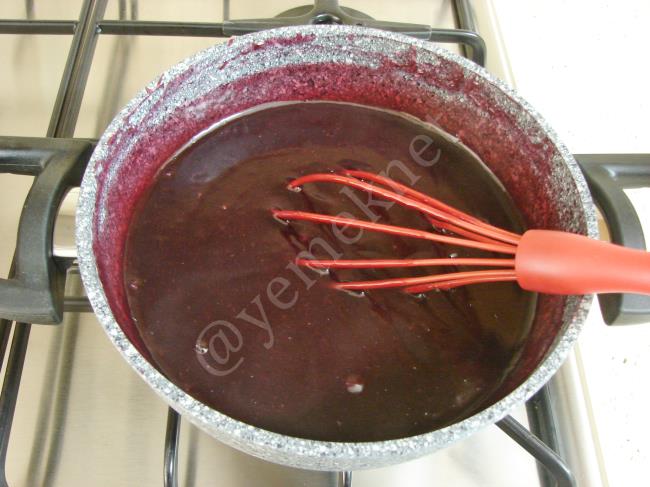 Karadut Peltesi - Yapılışı (8/12) 