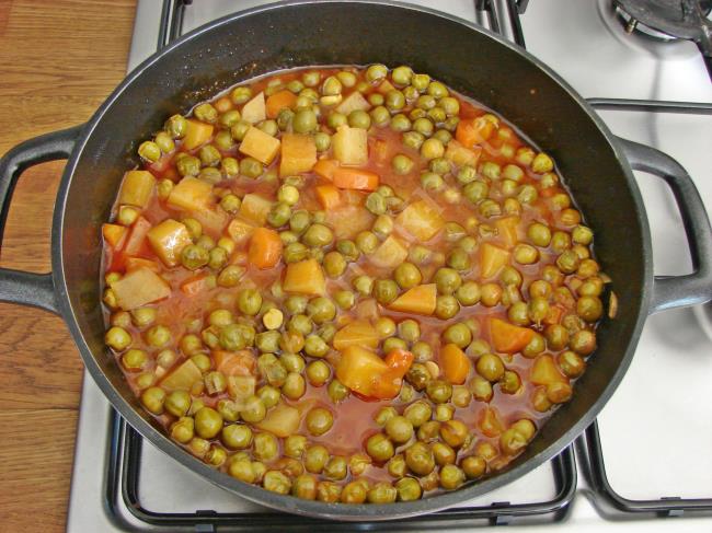 Bezelye Yemeği - Yapılışı (10/12) 