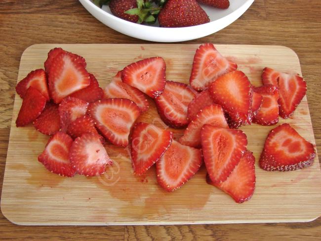 Çilekli Magnolia - Yapılışı (9/20) 