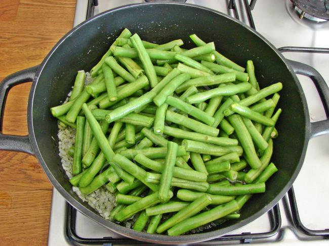 Fasulye Börülce Yemeği - Yapılışı (5/12) 