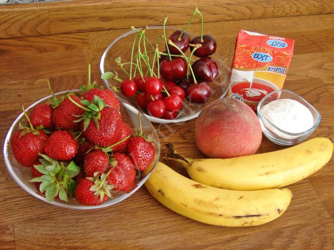 Meyveli Dondurma - Yapılışı (1/16) 